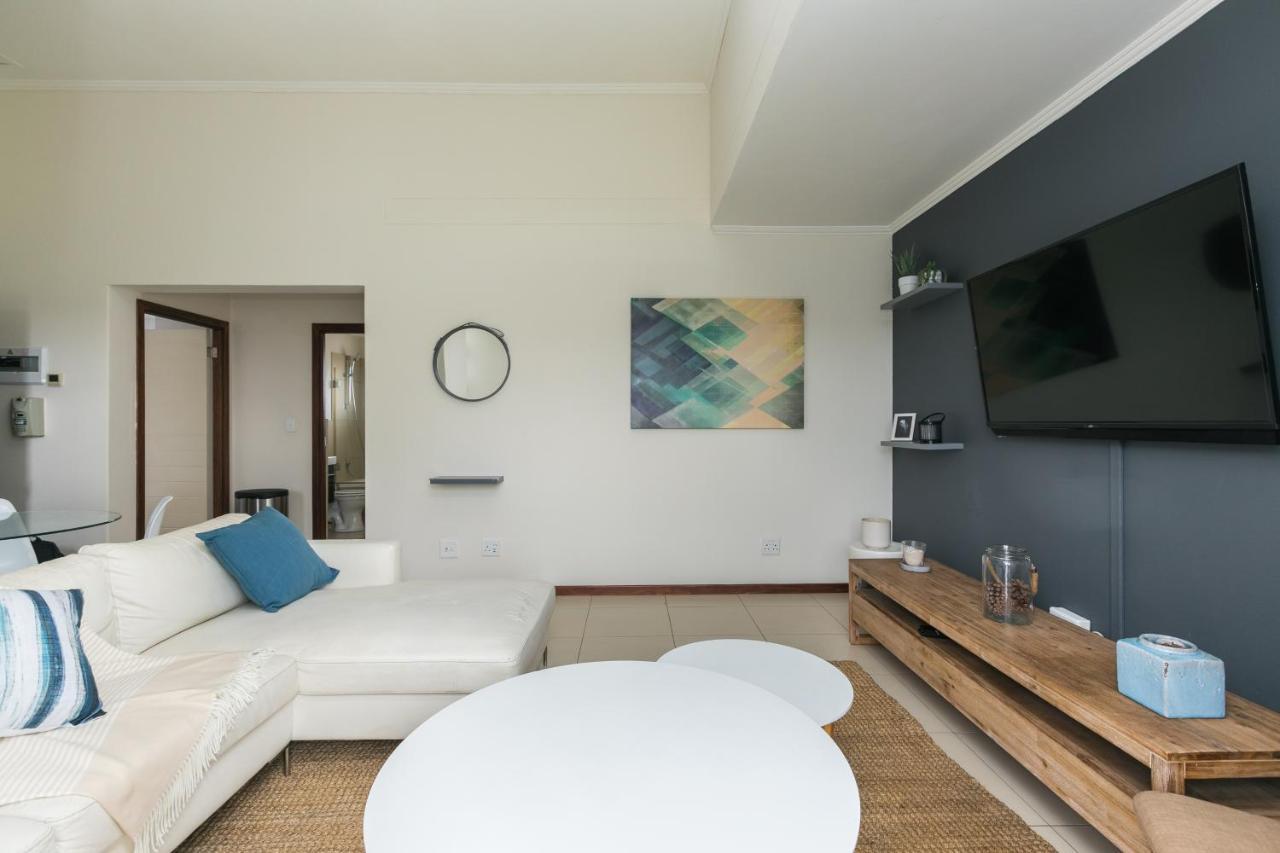 Modern Apartment In A Secure Golf Estate.Wifi ロードポート エクステリア 写真